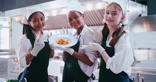 Ohio Program Helps 91 At-Risk Youth Find Jobs and Avoid Trouble