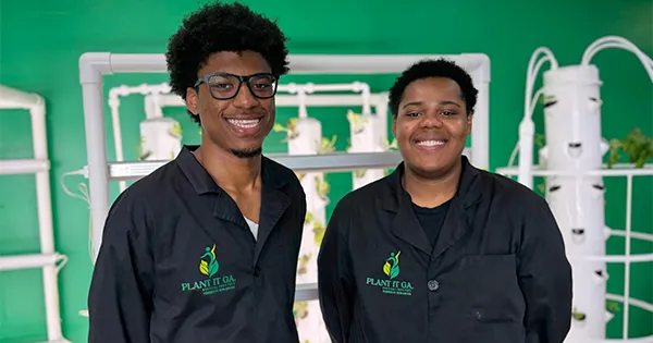 Teens Launch Mobile Farm to Inspire the Next Generation of Agriculture Enthusiasts